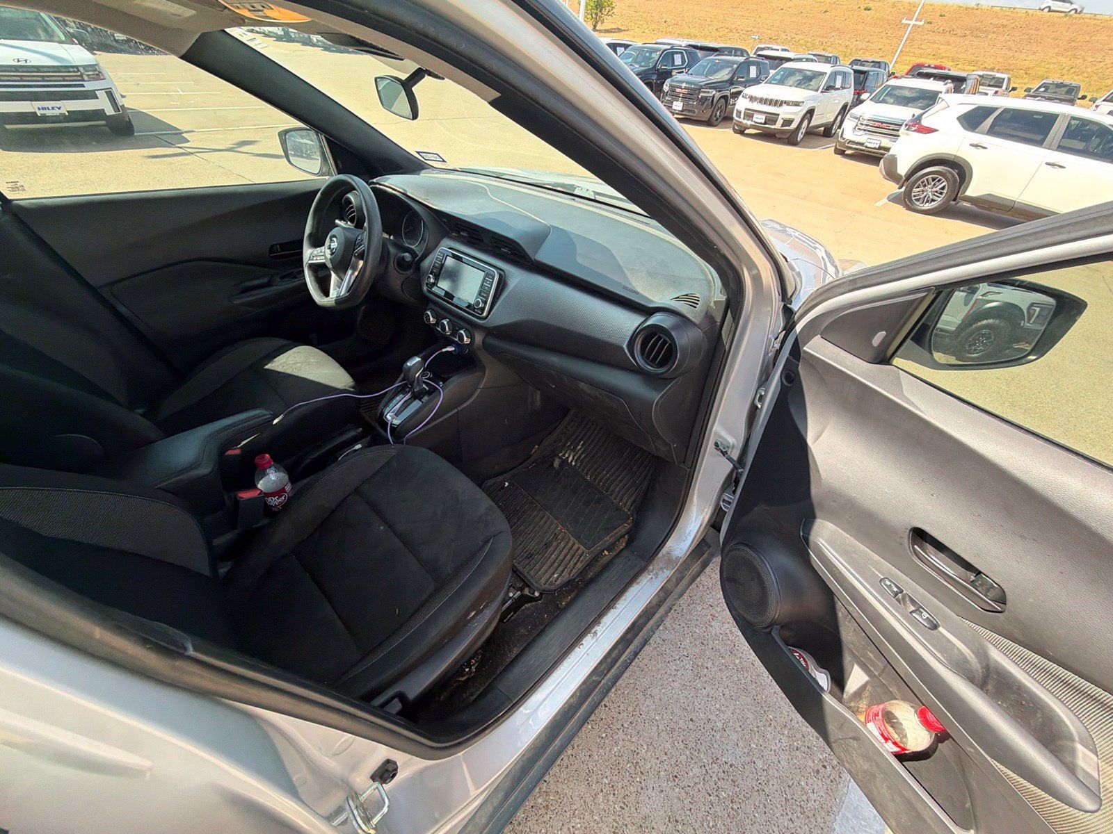 Used 2020 Nissan Kicks S FWD image 21