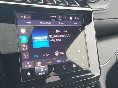 New 2025 Jeep Grand Cherokee L Altitude image 26