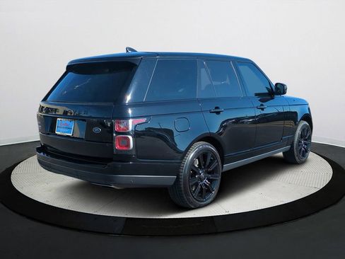 Used 2019 Land Rover Range Rover HSE image 4