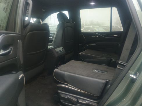 Used 2023 Cadillac Escalade Sport w/ LPO, ONYX Package image 20