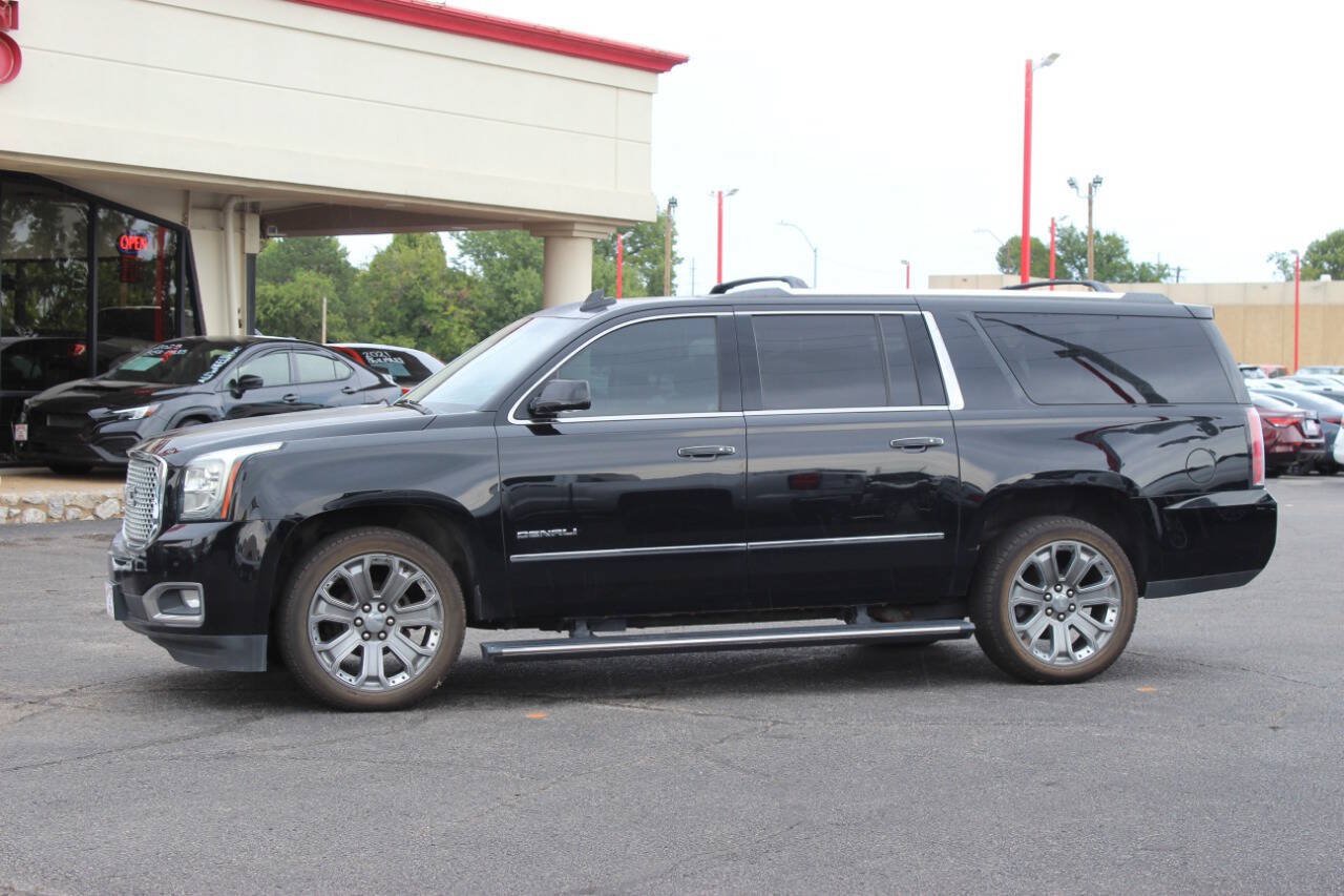 Used 2016 GMC Yukon XL Denali w/ Open Road Package AWD/4WD image 6
