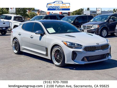 Used 2020 Kia Stinger GT1 RWD image 5