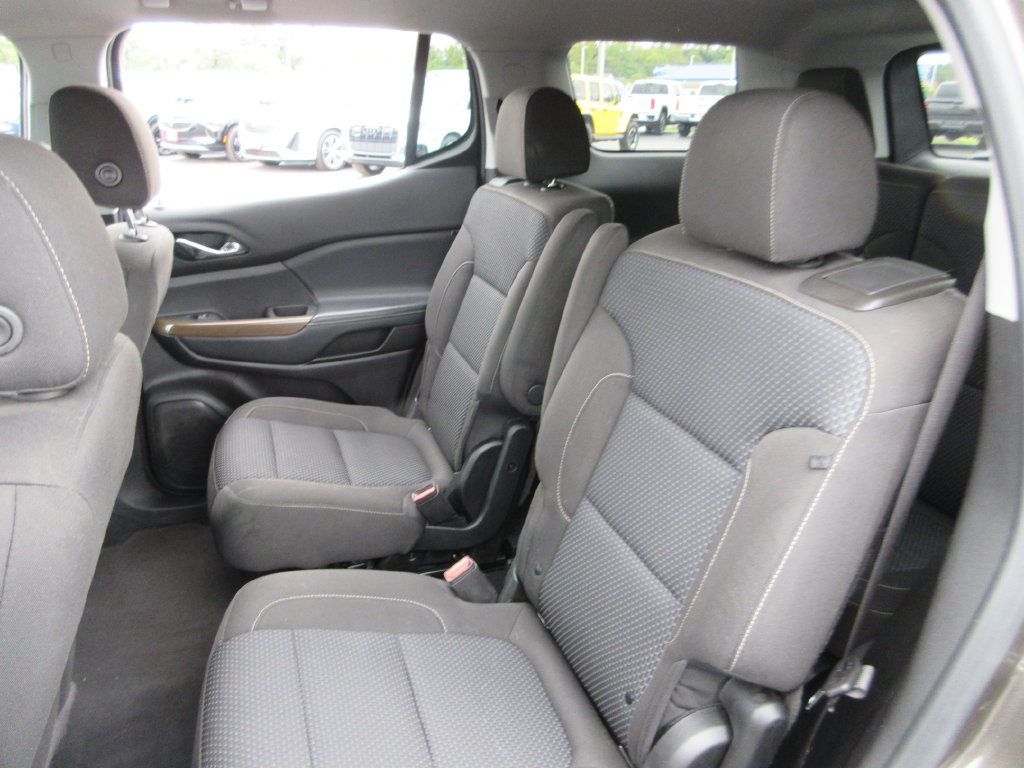 Used 2020 GMC Acadia SLE w/ Driver Convenience Package AWD/4WD image 19