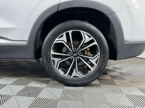 Used 2019 Hyundai Santa Fe Limited image 11