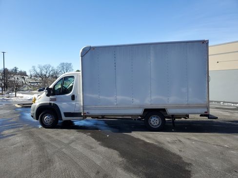 Used 2022 RAM ProMaster 3500 w/ Premium Appearance Group image 8