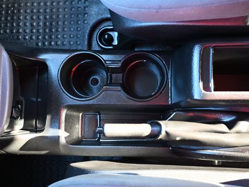 Used 2020 Nissan NV200 SV w/ Back Door Glass Package image 23