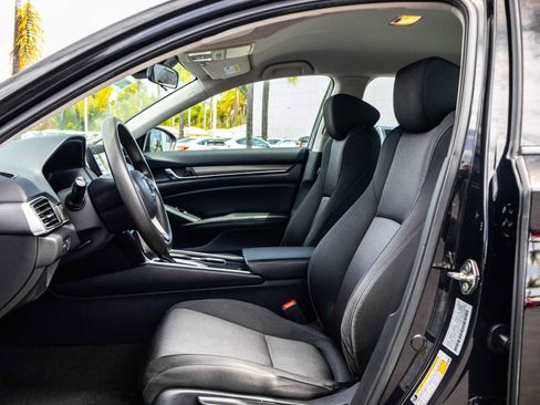 Used 2019 Honda Accord LX image 14