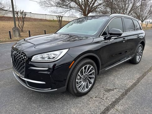 Certified 2023 Lincoln Corsair Reserve w/ Equipment Group 202A image 9