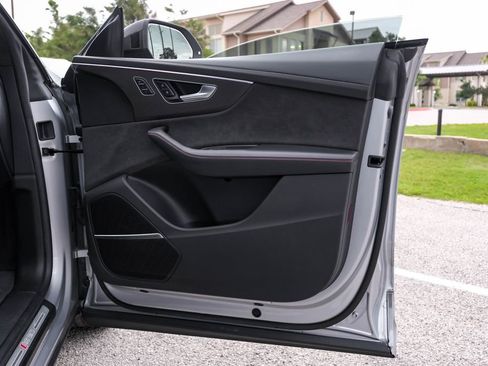 Used 2021 Audi RS Q8 image 47