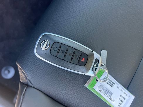 New 2026 Nissan Rogue SV image 29