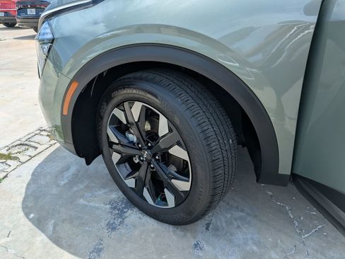 Certified 2024 Kia Sportage X-Line w/ X-Line Premium Package AWD/4WD image 39