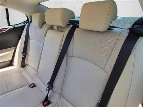 Used 2024 Lexus ES 250 w/ Premium Package AWD/4WD image 15