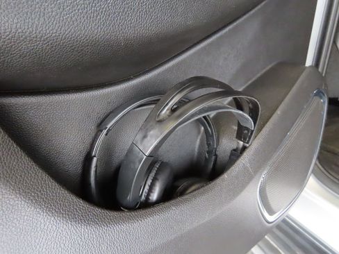 Used 2015 Chevrolet Tahoe LT w/ Luxury Package image 31