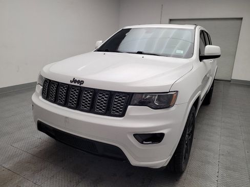 Used 2021 Jeep Grand Cherokee Laredo X AWD/4WD image 15