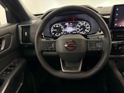 New 2026 Nissan Pathfinder Rock Creek w/ Rock Creek Premium Package AWD/4WD image 18