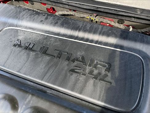 Used 2021 Jeep Cherokee Latitude Plus image 29