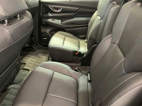 Used 2025 Subaru Ascent Limited image 5