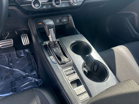 Used 2025 Honda Civic Sport image 38