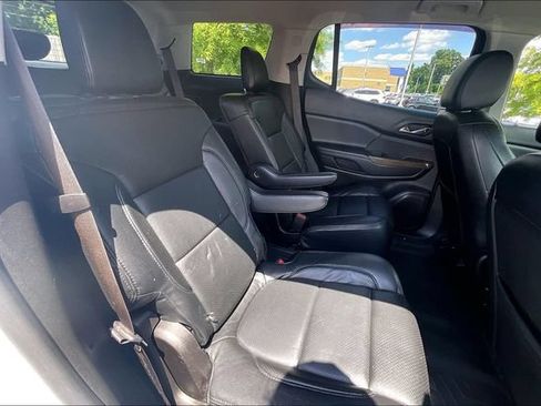 Used 2017 GMC Acadia SLE FWD image 27