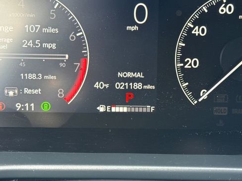 Used 2024 Honda HR-V LX image 24