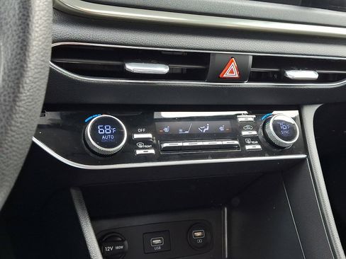 Used 2021 Hyundai Sonata SEL w/ Cargo Package image 15