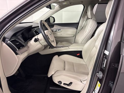 Used 2024 Volvo XC90 T8 Ultimate w/ Protection Package Premier AWD/4WD image 30