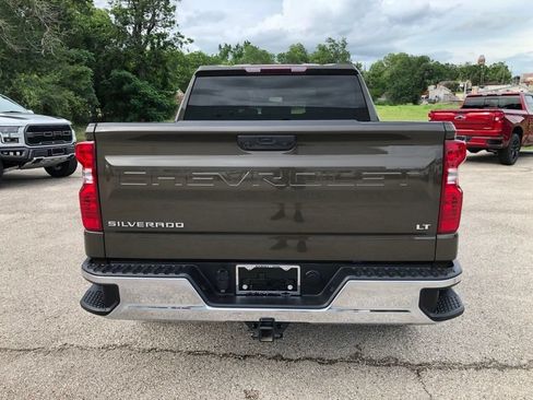 Used 2023 Chevrolet Silverado 1500 LT RWD image 8