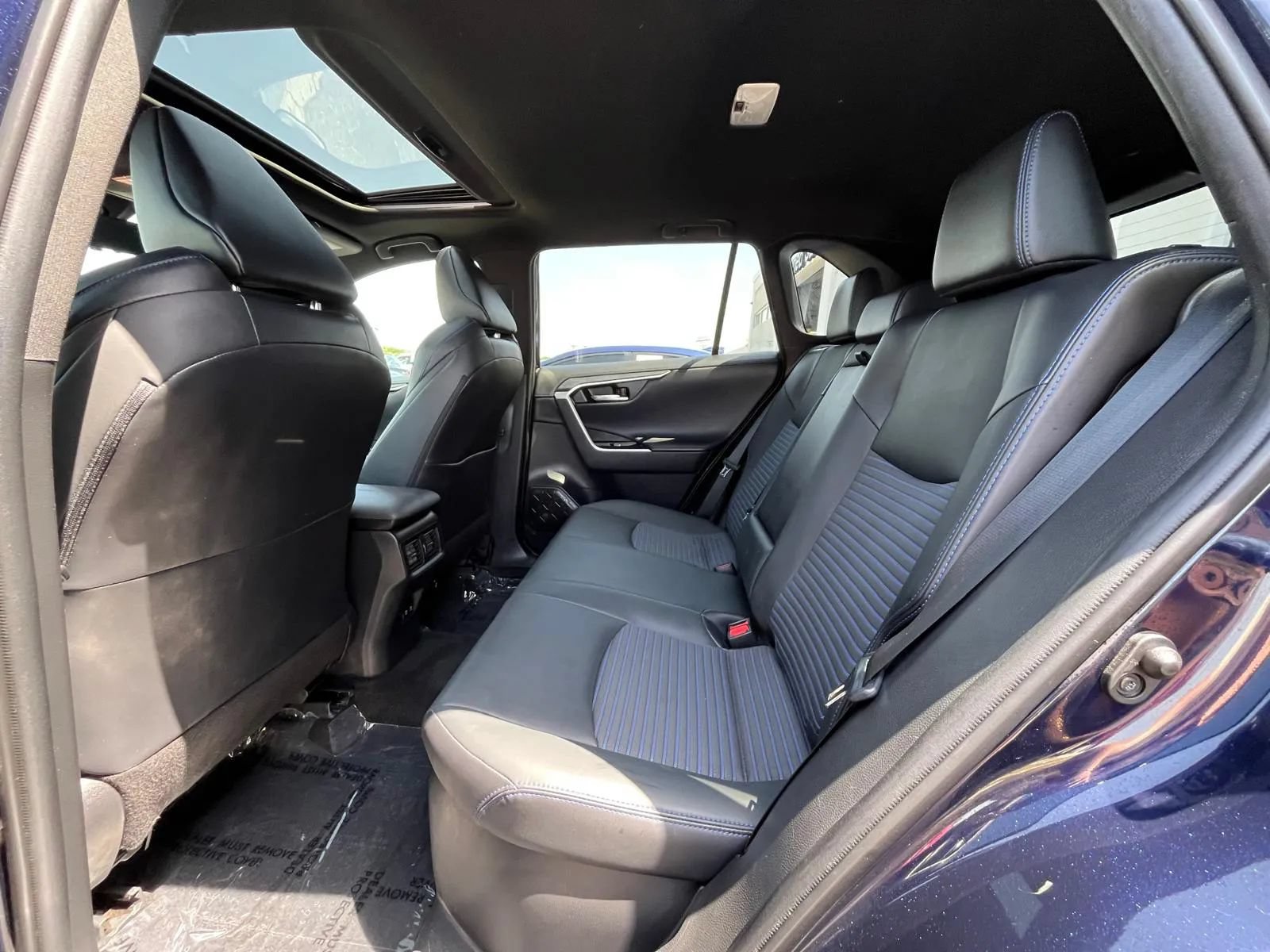 Used 2021 Toyota RAV4 XSE AWD/4WD image 33