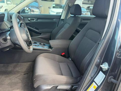Used 2025 Honda Civic LX image 8