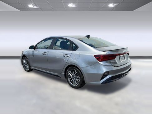 Used 2023 Kia Forte GT-Line FWD image 3