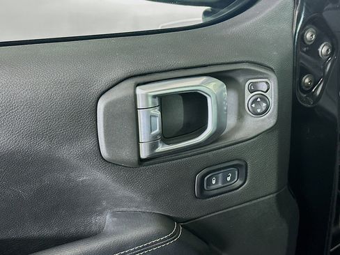 Used 2023 Jeep Wrangler Sahara w/ Cold Weather Group image 15