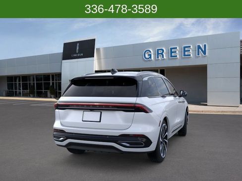 New 2026 Lincoln Nautilus Black Label image 8