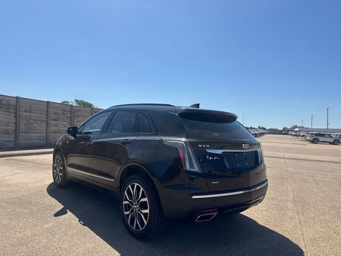 Used 2022 Cadillac XT5 Sportv w/ Platinum Package AWD/4WD image 14