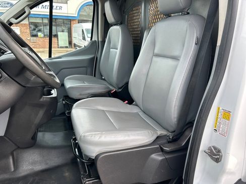 Used 2016 Ford Transit 150 130 Low Roof image 4