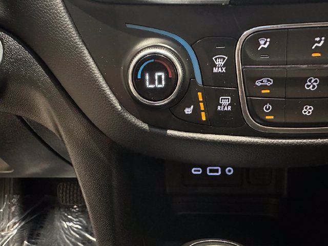 Used 2021 Chevrolet Equinox LT FWD image 12