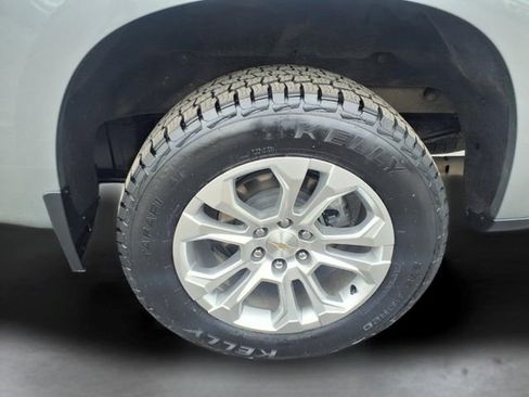 Used 2023 Chevrolet Silverado 1500 LTZ AWD/4WD image 9
