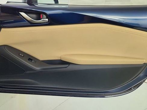 New 2026 MAZDA MX-5 Miata RF Grand Touring w/ Appearance Package RWD image 29