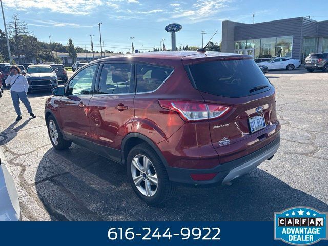 Used 2015 Ford Escape SE AWD/4WD image 3