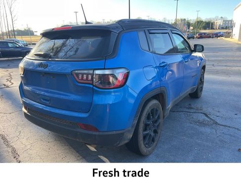 Certified 2022 Jeep Compass Altitude w/ Sun and Sound Group image 3