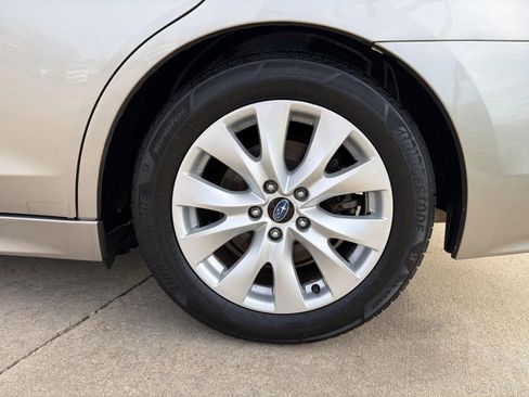 Used 2015 Subaru Legacy 2.5i Premium image 9