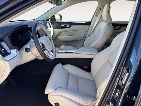 New 2026 Volvo XC60 B5 Ultra w/ Protection Package Premier image 9