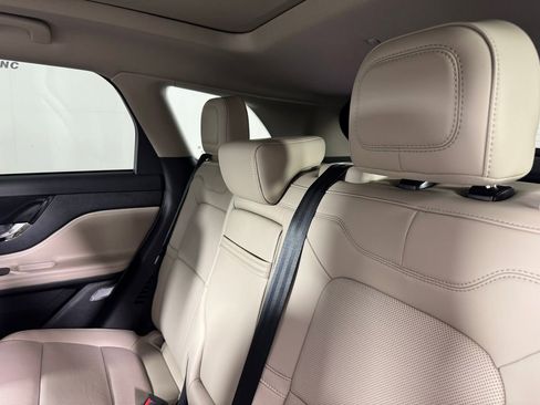 Used 2025 Lincoln Corsair Grand Touring image 30