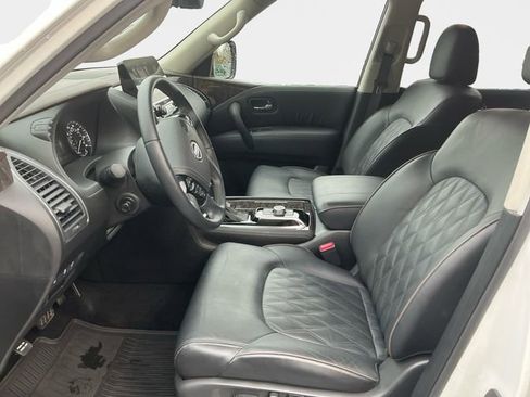 Used 2024 Nissan Armada Platinum w/ Captain's Chairs Package image 10
