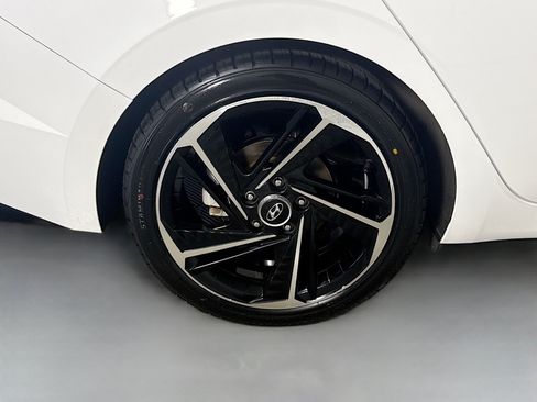 Used 2022 Hyundai Elantra N Line w/ Preferred Accessory Package FWD image 33