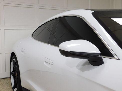 Used 2021 Porsche Taycan 4S AWD/4WD image 13