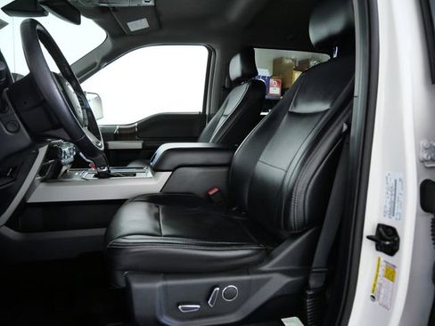 Used 2016 Ford F150 Lariat w/ Equipment Group 502A Luxury image 18