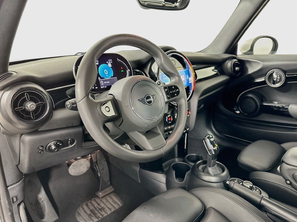 Used 2024 MINI Cooper S FWD image 9