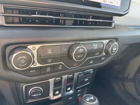 New 2026 Jeep Wrangler Sport AWD/4WD image 27