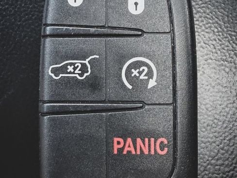 Used 2015 Jeep Grand Cherokee Altitude AWD/4WD image 4