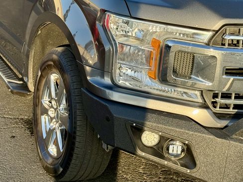 Used 2018 Ford F150 XLT w/ Equipment Group 302A Luxury RWD image 5